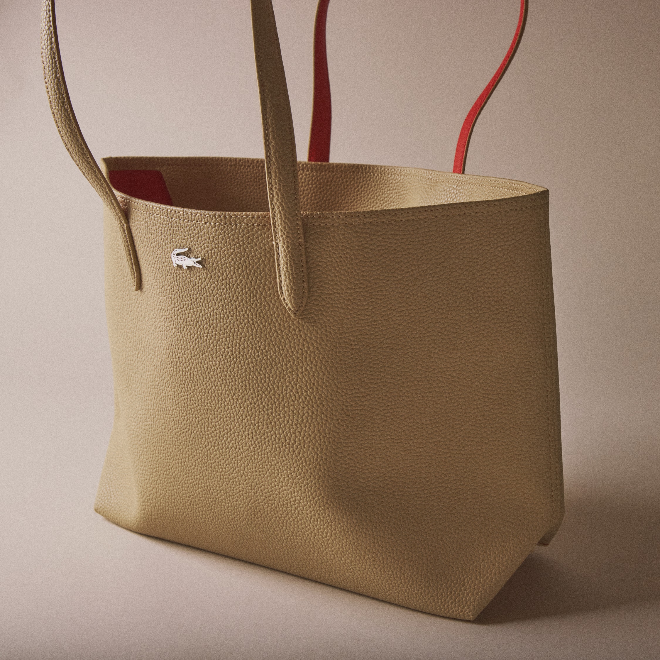 Bolsa Feminina Tote Anna com Zíper e Granulado Lacoste