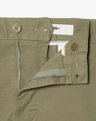 Bermuda Chino em Sarja Stretch
