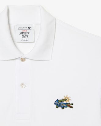 Polo masculina Lacoste x Netflix em algodão orgânico