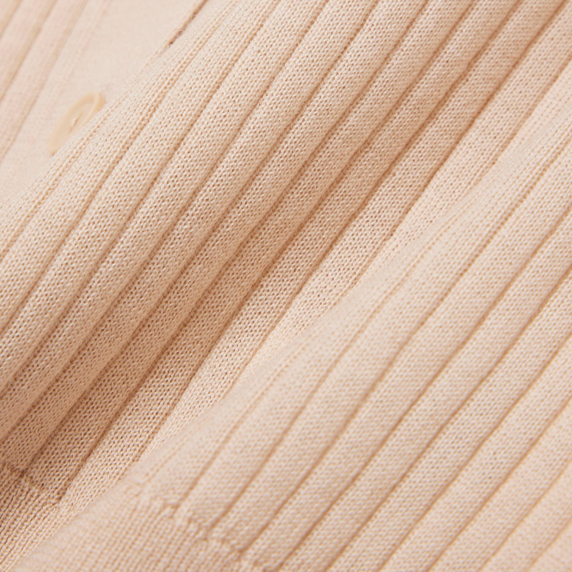Cardigan Lacoste de Lã Merino Canelada Sem Costura e Botões