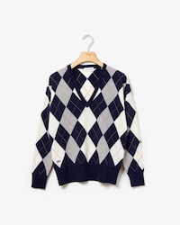 Su&eacute;ter feminino em l&atilde; com design em jacquard e decote em V profundo