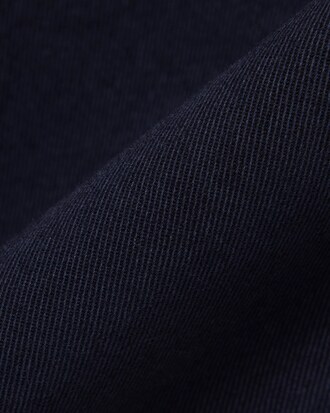 Cal&ccedil;a Chino em Sarja Stretch &ndash; Modelagem ajustada