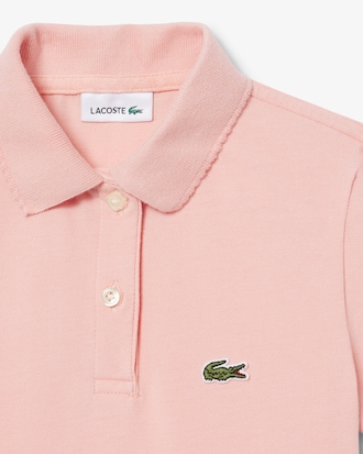 Polo de piqu&eacute; con cuello festoneado
