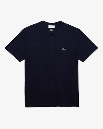 Camiseta masculina em j&eacute;rsei de algod&atilde;o pima com gola Henley