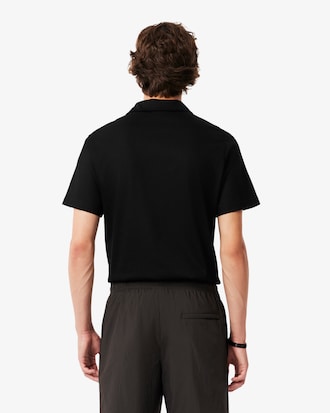 Polo Cl&aacute;sico Paris con Cuello Abierto Bordado