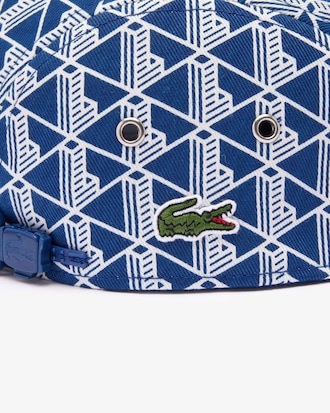 Bon&eacute; Jockey em sarja com estampa de monograma