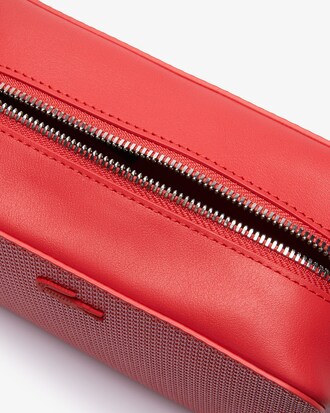 Bolsa tiracolo feminina Chantaco em couro piqu&eacute; fosco