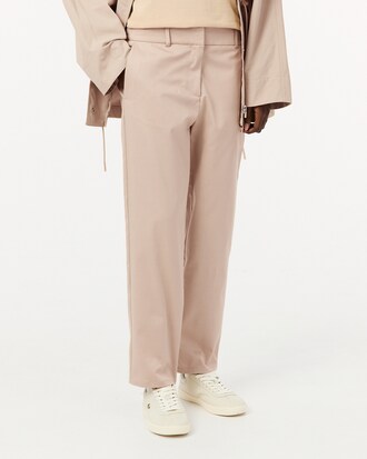 Pantal&oacute;n chino de corte recto de tela gabardina de algod&oacute;n