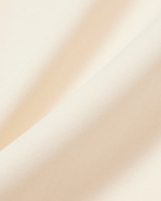 Remera con Firma Bordada