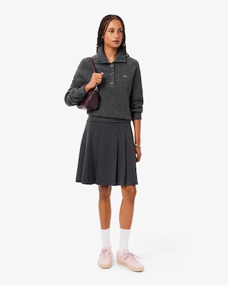 Sweater de lana de cuello alto