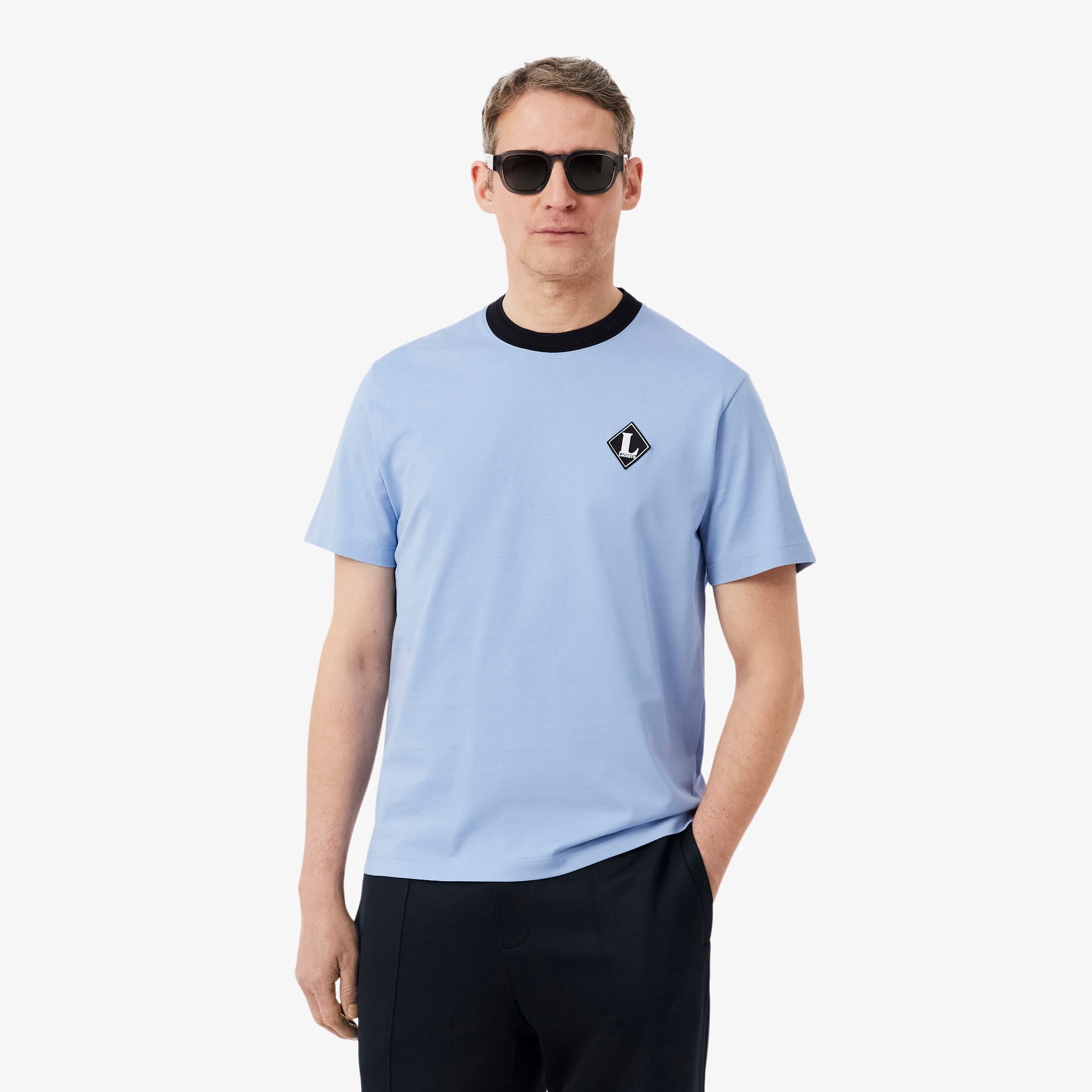 テディ Camiseta Francesa com Detalhe de Distintivo - Camisetas Masculinas