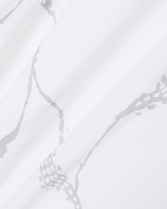 Campera de tenis con estampado de cocodrilo reflectante