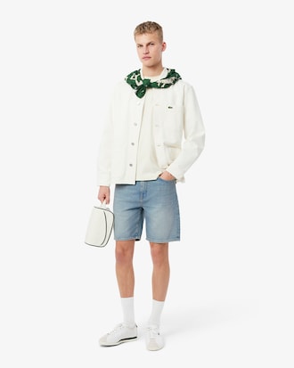 Bermuda em Denim com Ajuste Reto