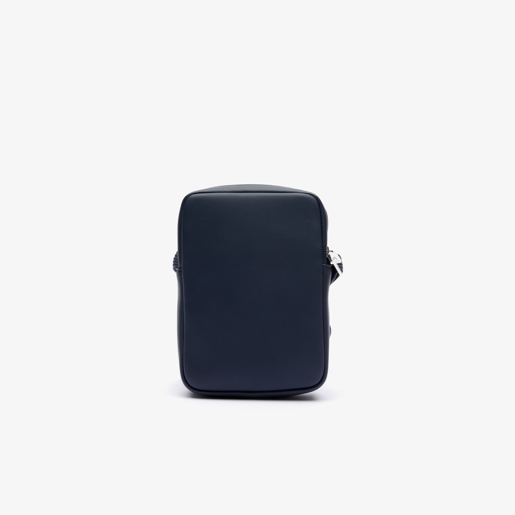 Bag Lacoste Masculina Efeito Piqué Compacta e Atemporal