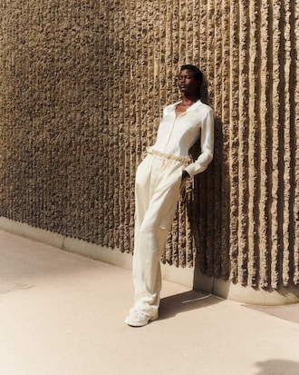 Camisa Slim Fit com Gola Canelada em Tecido Fluido