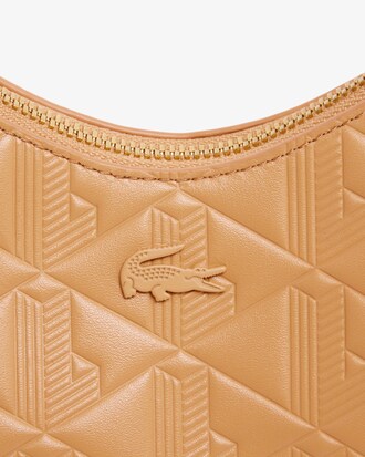 Cartera Medialuna De Cuero Con Relieve Maheki