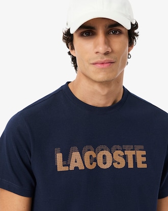 Camiseta Esportiva Ultra Dry com Estampa Gr&aacute;fica