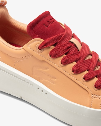 Tênis feminino Lacoste Carnaby Platform em couro