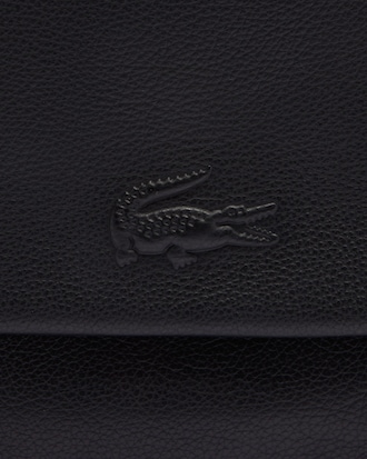 Bolsa City Court em Couro Granulado com Fecho Flap