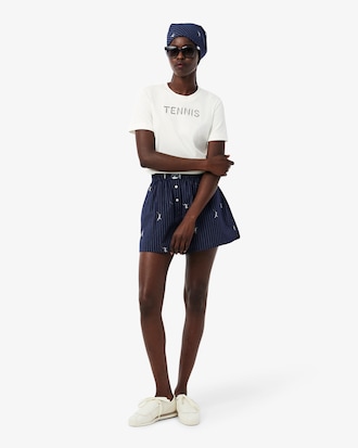 Remera con bordado de tenis