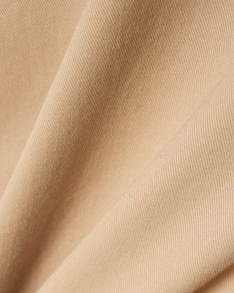 Bermuda Chino em Sarja Stretch