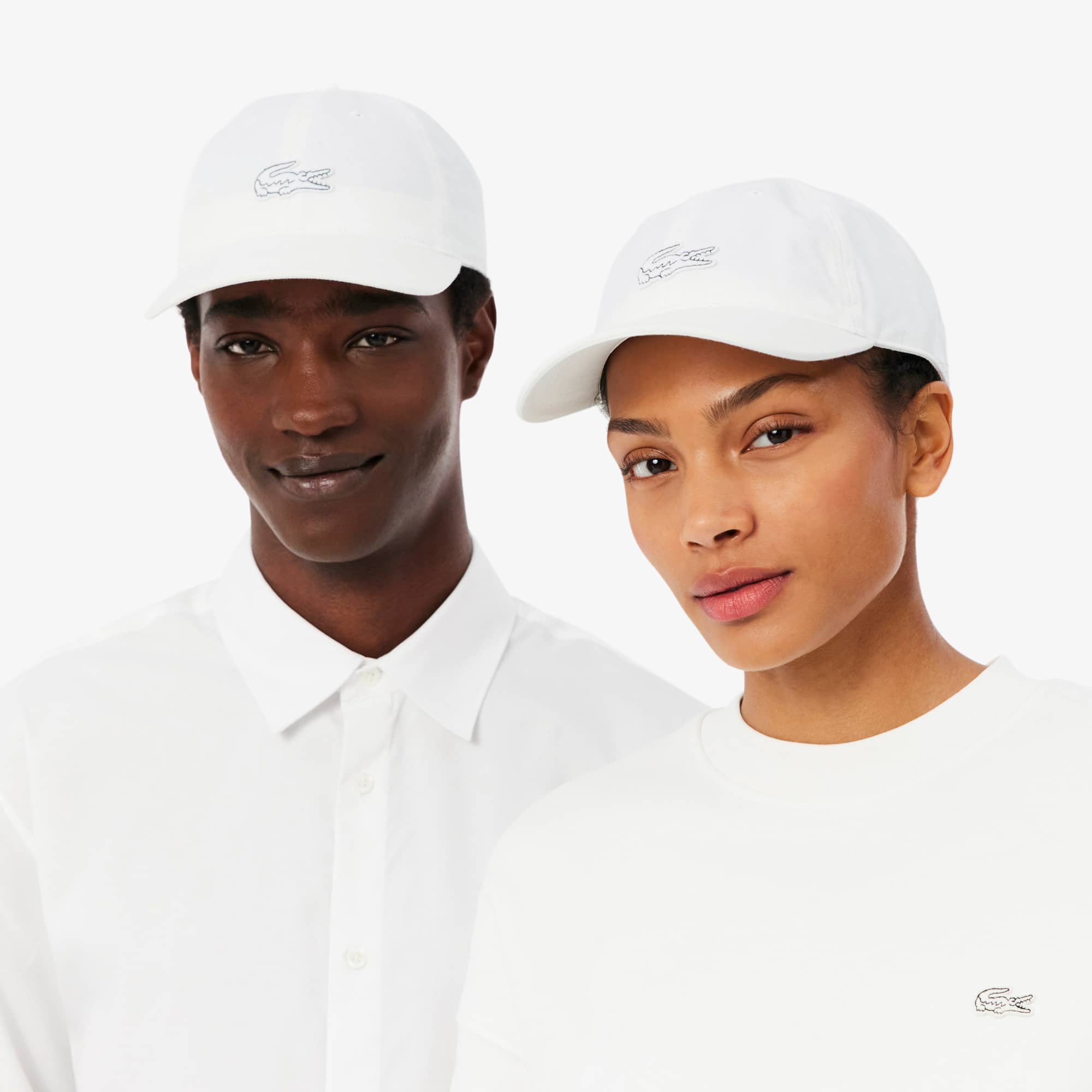 Boné em Gabardine Bordado - Bonés e Chapeus Masculinos - Novidades