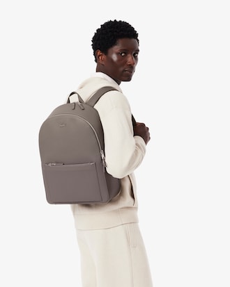 Mochila em Couro Piqu&eacute; Chantaco