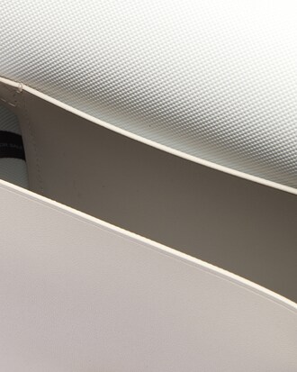 Bolsa tiracolo feminina Croco Turn em couro com fecho de crocodilo