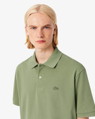 Polo Piqu&eacute; com Caimento Folgado