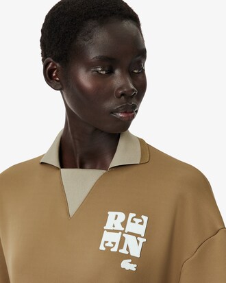 Camisola com Colarinho Polo e Emblema