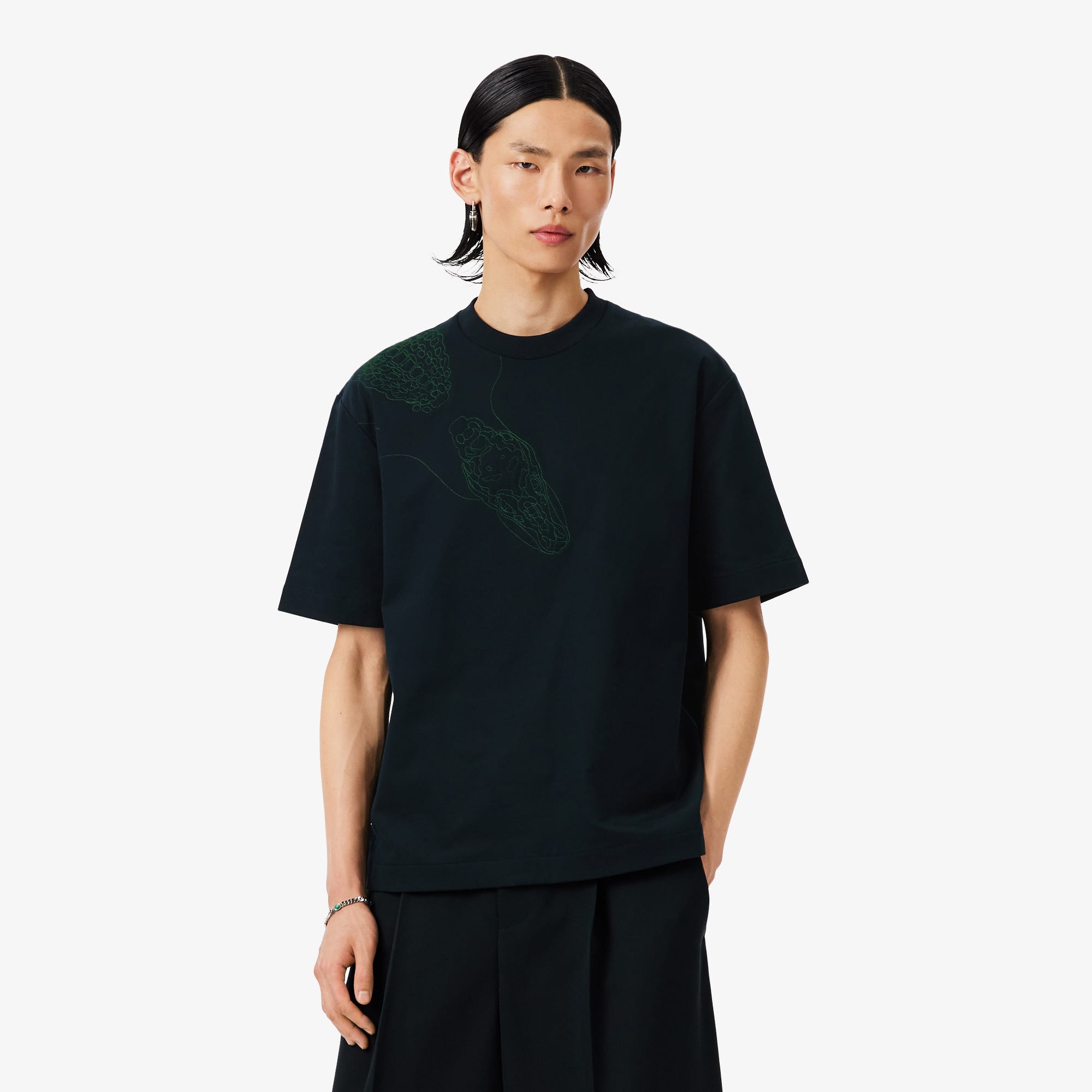 Camiseta com Crocodilo Bordado Runway - Camisetas Masculinas
