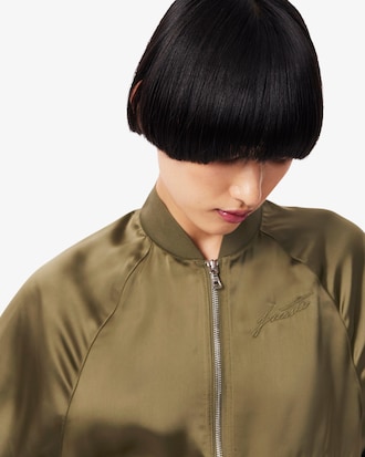 Campera Bomber Oversized de Satén Bordada