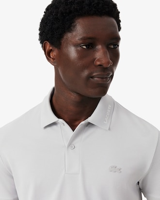 Camisa Polo Piqu&eacute; Modelagem ajustada com Marca em Jacquard