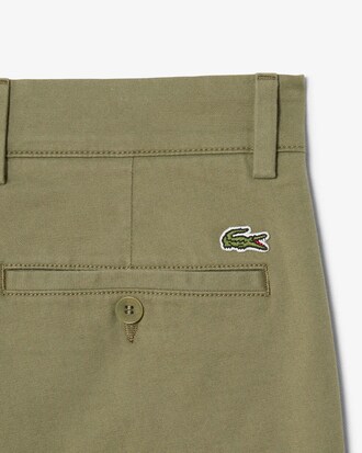 Bermuda Chino em Sarja de Algod&atilde;o Stretch &ndash; Modelagem reta