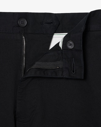 Bermuda Chino em Sarja Stretch