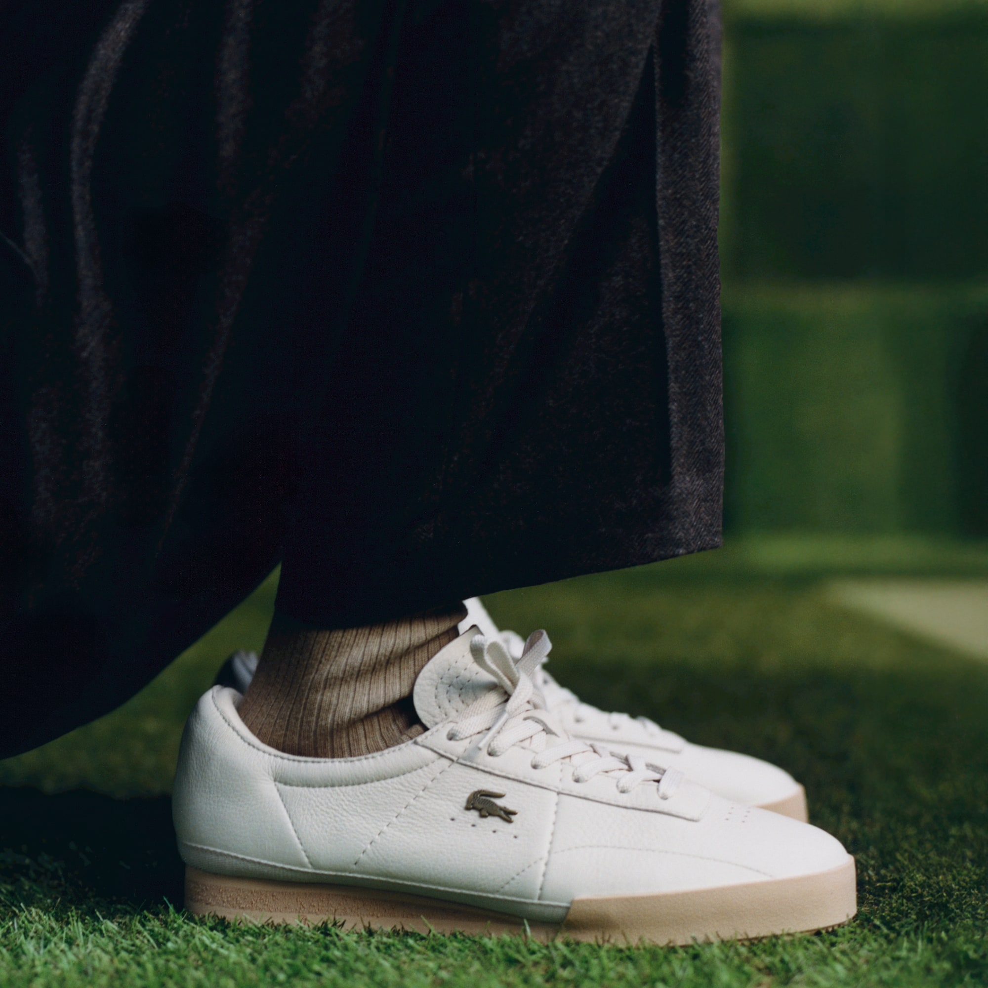 Tênis de Couro Masculino Retrô Lacoste Aura Elegante Premium
