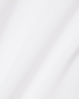Camisa Polo em Piqu&eacute; com Gola Recortada