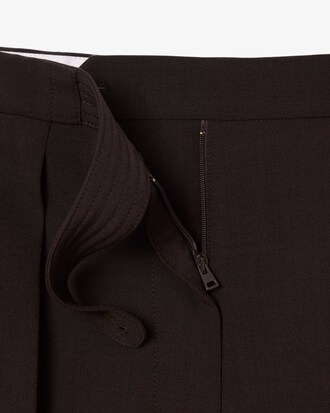 Bermudas De Lana Plisadas Runway