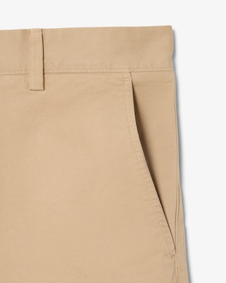 Bermuda Chino em Sarja Stretch