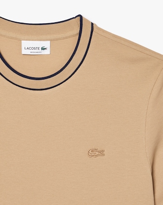 Camiseta de Piqu&eacute; com Gola Listrada em Stretch