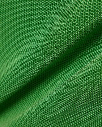 Vestido Polo em Piqu&eacute; com acabamento acetinado fluido