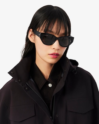 Parka Imperme&aacute;vel Oversized de Comprimento M&eacute;dio