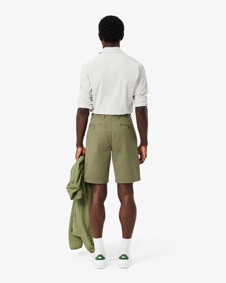 Bermuda Chino em Sarja de Algod&atilde;o Stretch &ndash; Modelagem reta