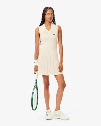 Vestido e Cal&ccedil;&otilde;es El&aacute;sticos de T&ecirc;nis