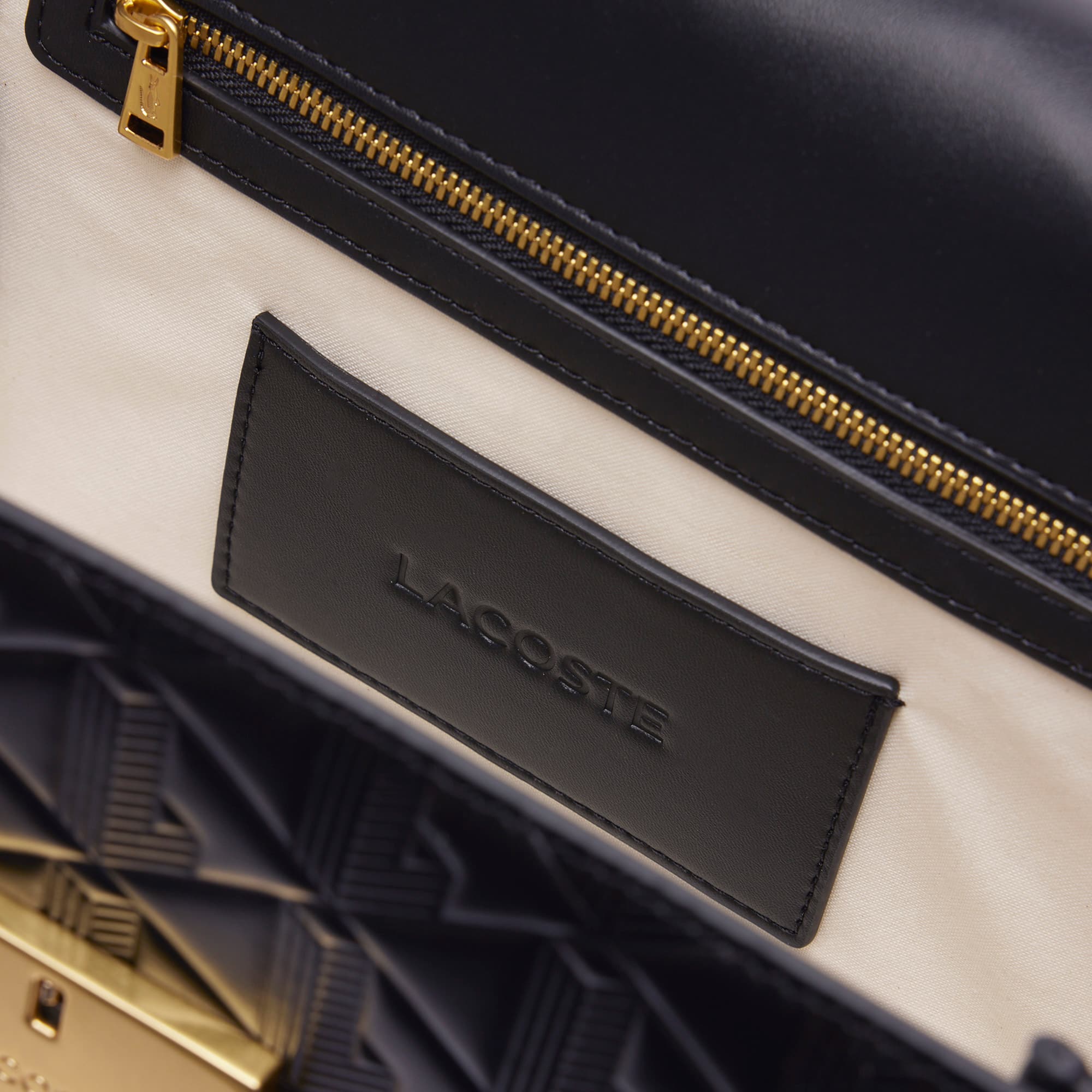 Bolsa Tiracolo Feminina Lacoste Maheki em Couro Estampado