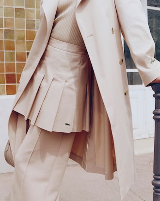 Saia Plissada de Algod&atilde;o Stretch Curta