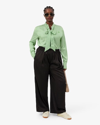 Camisa de corte regular con cuello amovible
