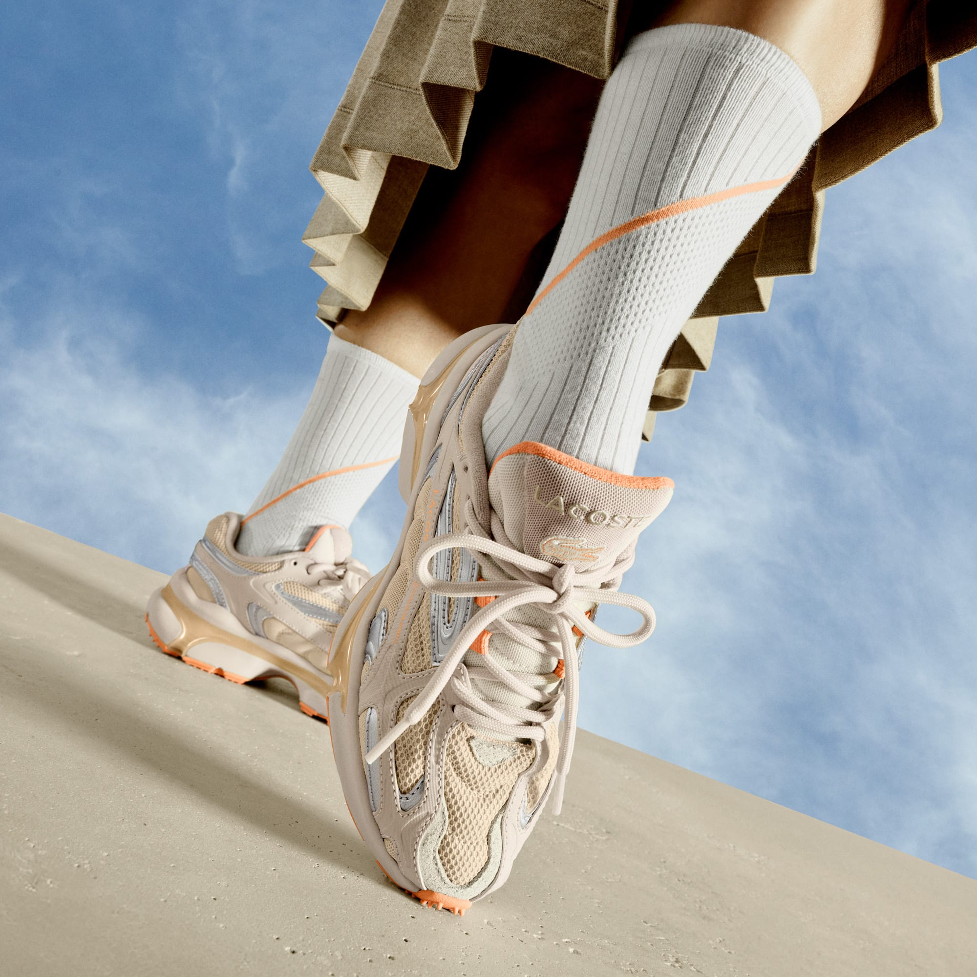 Tênis de Malha Feminino L003 2K24 Painéis Metálicos Lacoste