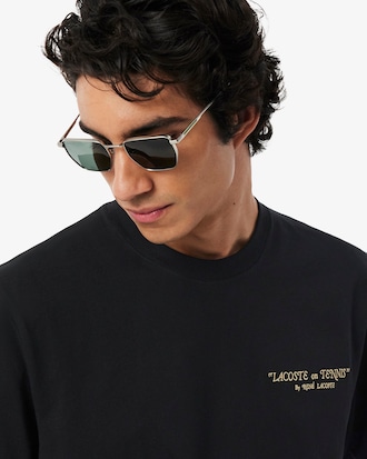 Remera de algod&oacute;n grueso bordado