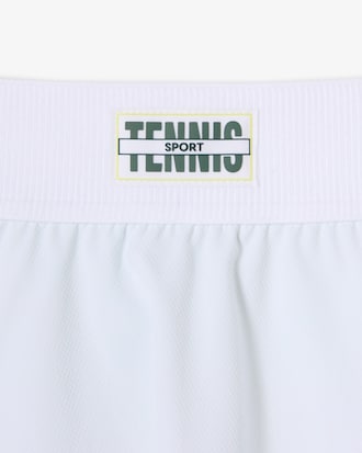 Saia para tênis com plissado atrás e short contrastante